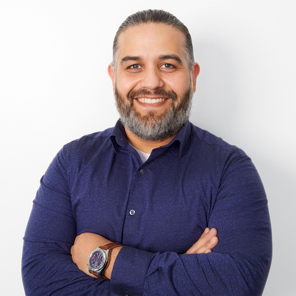 Meet your Posher, Omar